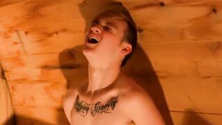 Skyler Dallon beats his massive meat to let his juicy load of cum out