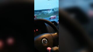 tipul ma filma cu o camera video cum el ma ejagulat sperma peste volan cu un vibrato