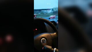 tipul ma filma cu o camera video cum el ma ejagulat sperma peste volan cu un vibrato
