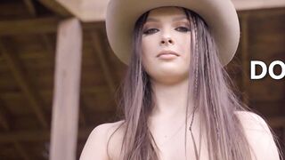 Hot Teen Eliana Western looks fabulous