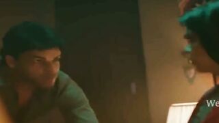 Kaanta Laga Part 01 2024 Ullu Web Series 4
