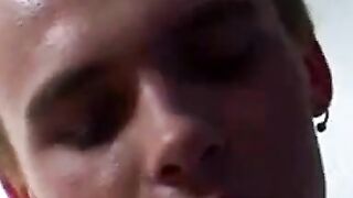 Twink's Amateur Blowjob Bukkake