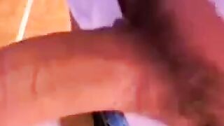 Twink's Amateur Blowjob Bukkake