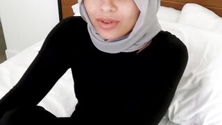 Arabic girl Destiny Cruz repays her trainer by sucking his cock and fucking him
