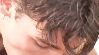 Renato Amoroso And Niall Dawson - First Suck - Oral