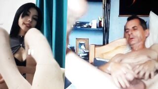ton krao me fait un footjob en cam