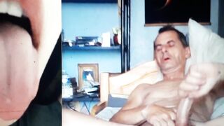 ton krao me fait un footjob en cam