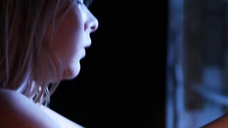 Lustful babe gets her pussy fucked and her booty creamed