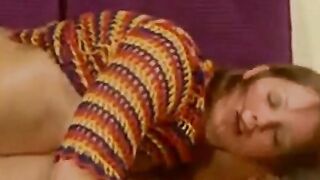 Deutsche Hahnrei-Frau teilt Dreier