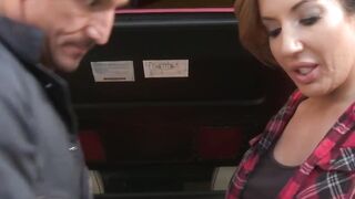 Hung stallion plows big ass MILF and sprays in her mouth