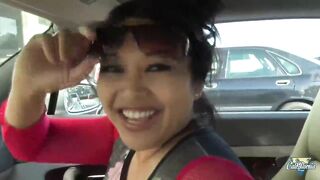 Mika Tan, asiatique pulpeuse et toujours plus fan de la