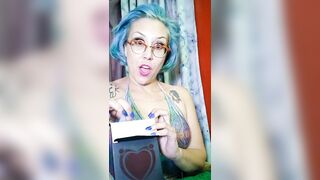 Verified Amateur Myfreecam UNBOXING Adult Vibrator then LONG Squirt TWICE!!!