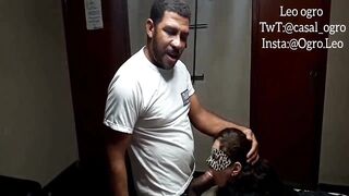 Polícia feminina realizou o desejo deu até cu no Gang-Bang