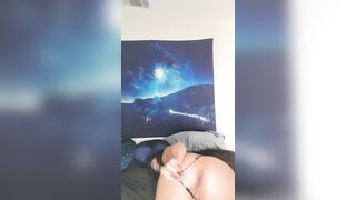 Thick Thigh Spreading Wide W/ Cunt Spreads from Older cougar-