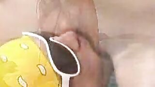 Spanische Analschlampe am Strand gevaagelt