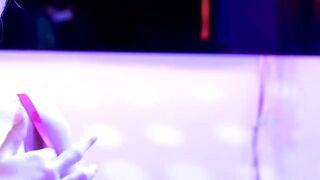 Blonde teens Bianca Bangs and Braylin Bailey licking pussy
