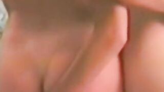 Vintage dykes have fun in jacuzzi before tongue fucking