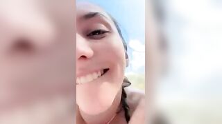 Vous pouvez sucer et baiser dans un bateau sur le lac