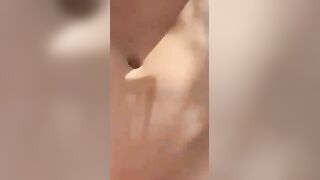 Vous pouvez sucer et baiser dans un bateau sur le lac