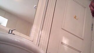 Toilet 3
