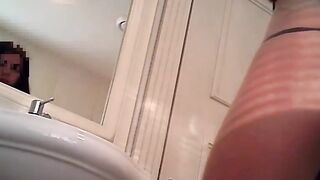 Toilet 3