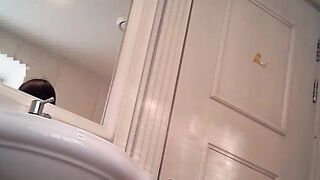 Toilet 3