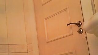 Toilet 3