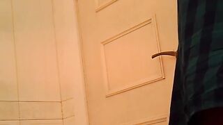 Toilet 3