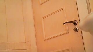 Toilet 3