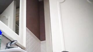 Toilet 3