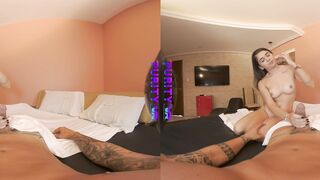 PURITYVR Perverse wife Izadora