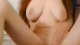 Sienna's Amazing Webcam Show - Big Saggy Tits