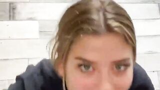 La femme de l annee se fait dechirer le pantalon pour baiser