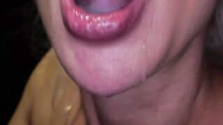 MILF sucking experience for the win, Anna!
