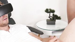 Paula Shy gets turned on while watching a cutie masturbate in VR
