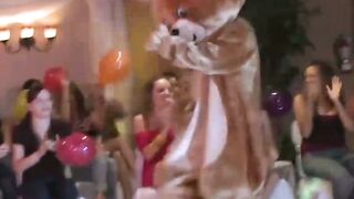 Natural tits amateur sucks cock at horny and wild CFNM party