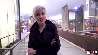 Short hair blonde Tanya Virago wants to be screwed so