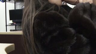 Big juicy ass amateur deepthroating cock at pawnshop office