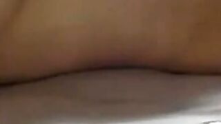 Big-Titted Amateur Girl Masturbates on Webcam
