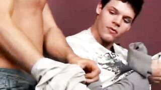 GET READY FOR THE HOTTEST MANFORMan ACTION ONLINE! CODY AND KENNY THE ULTIMATE BROMANCE GETS STEAMY!