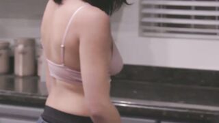 Teenage babe Kendra Spade fucked to avoid the law