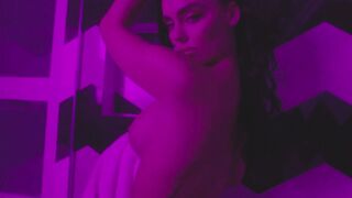 Black teen and busty babe posed naked