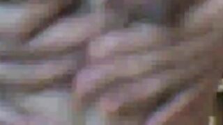 Nelly: Asian MILF Webcam Show
