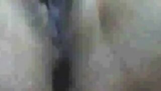 Nelly: Asian MILF Webcam Show