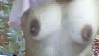 Nelly: Asian MILF Webcam Show