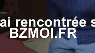 Il va perdre sa virignite avec une prostituee