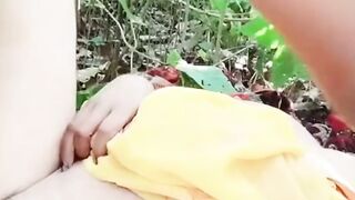 Indian Village Bhabhi ki Chudai Kari Jungle Me Boyfriend ne