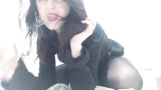 GODDESS mom SMOKES, STRIPES AND MASTURBATES, NUDE SOAK ORGASM, SNATCH