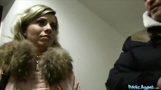 Outdoor Agent Worldclass Wife Fucks a Stranger while her Hubby