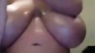 Leanne Crow's Big Natural British Boobs Oiled Up On Webcam